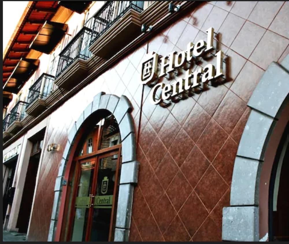 Hotel Central Тесьютлан Экстерьер фото